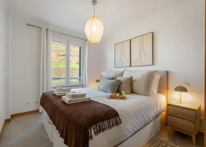 Paz E Sossego - By Wehost Panasqueira (Madeira)